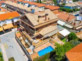 Villa Luis R