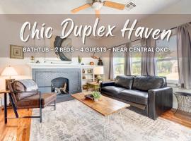 Chic Duplex Haven I Steps From Paseo Dist 12031, hotel i Oklahoma City