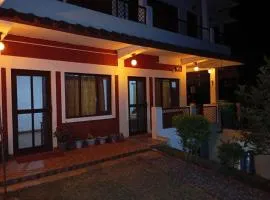 Hotel Bisht Guest House, Almora