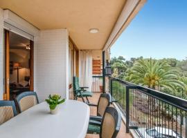 Cozy Apartment In Sant Feliu De Guíxols, hotel in Sant Feliu de Guixols