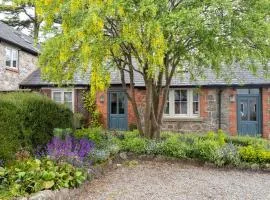 Courtyard Cottage