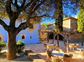 Boutique Hotel Comtal Empuries, hotel con estacionamiento en Rosas