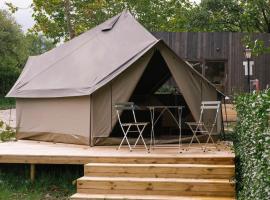 wecamp Cudillero, glamping site in El Pito