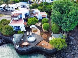 Casa del Mar, beach hotel in Puerto Ayora