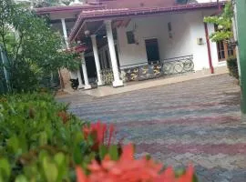 Paradise villa aluthgama