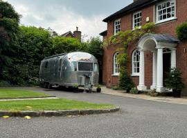 Airstream Experience, glamping site in Knutsford