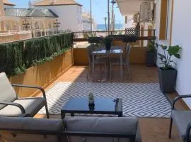 APARTAMENTO DE LUJO EN LA VERA PLAYa GARRUCHA