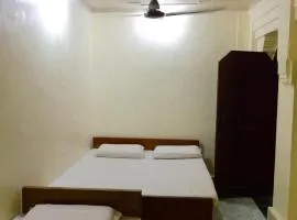 GRG Shanti Guest House Varanasi Near Manikarnika Ghat