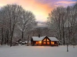 Cozy Log Cabin on the River with Fireplace and Loft