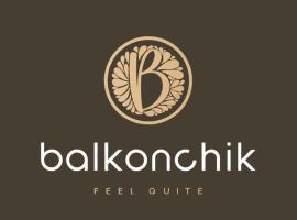 Balkonchik GuestHouse, Ferienunterkunft in Dilidschan