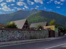 Qafqaz Suite Paradise Chalet, cabin nghỉ dưỡng ở Gabala
