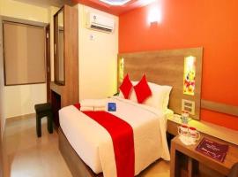 Hotel New Ashiyana Palace Varanasi Near Railway Station 400m – hotel w pobliżu miejsca Lotnisko Varanasi - VNS w mieście Waranasi