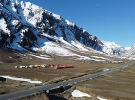 Himalayan Routes Camp Sarchu, campsite in Sir Bhum Chun