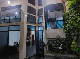 Shawi Alojamiento, hotel near Coronel FAP Francisco Secada Vignetta International Airport - IQT, Iquitos