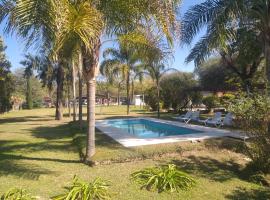 Cabañas TERMALES, chalet de montaña en Termas de Río Hondo