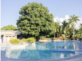 Chalet Completo para Familias Condominio Campestre Privado con Piscinas, wifi, AC, hotel v destinaci Santa Marta