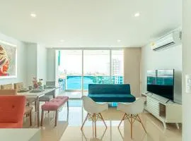 Porto Novo -Spectacular condo Minutes From the Old City