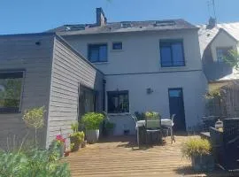 Chambre 5 mn de la gare - Tres beau jardin