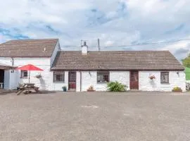 Courtyard Cottages Rose Cottage