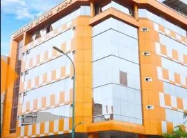 BRITNEY HOTEL Machala