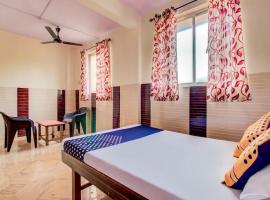 SPOT ON Sairaj Lodging & Boarding, hotel v destinácii Ulhāsnagar
