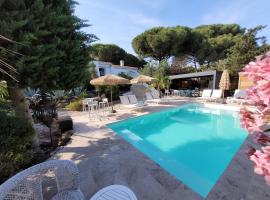 Villa Rasoa: Cap d'Agde'da bir otel