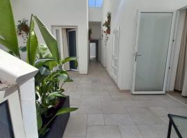 B&B Bonomi, khách sạn ở Torre Lapillo