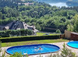Pensjonat Na Górce - Widok Na Jezioro Solińskie i Góry, hotel u gradu 'Polańczyk'