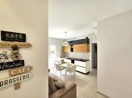 Grey House 4 100mt dal mare