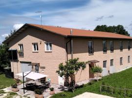 Agriturismo Campi Di Grano, hotel with parking in Roncade