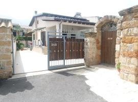 Villa Palumberi con Vasca Idromassaggio, hotel di Villagrazia
