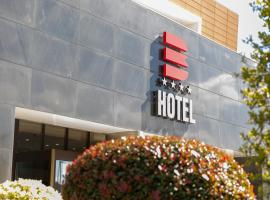 Viesnīca Bhotel pilsētā Lagonergo