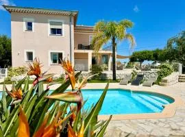 Villa SYAGRUS - Easy Home Booking