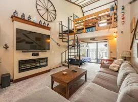 714H Studio Loft One Bath