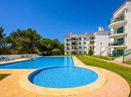 Premium Cascais Living with swimming pool