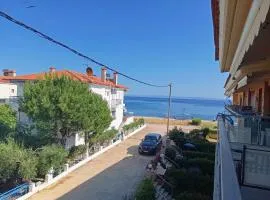'Sunny Apartment' Gerakini Beach, Halkidiki