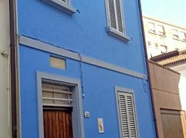 La Casa Azzurra del Borgo San Giuliano, hotel em Rimini