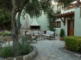 Gaia The Stone Cottage