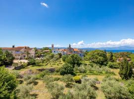 Apartment Mario by EL-PI TOURS