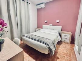 Pensión Rocamar, hotel v destinaci Almuñécar