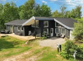 8 person holiday home in Storvorde
