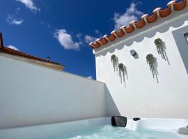 Cartaxo Riverside - Villa with Jacuzzi few minutes from Lisbon, hotel with parking in Cartaxo