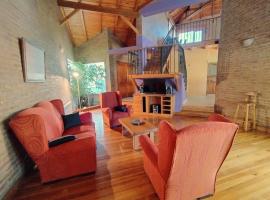 Chalet El Sauce, hotel v destinaci Neuquén