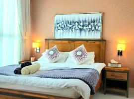 Gharfar Verdant Retreat 3Bedroom Villa, hotel in Dubai