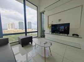 Mid Valley Southkey Mall - 24-7 Support - Netflix - Infinity Pool