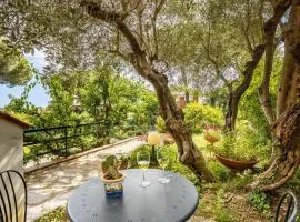 Gorgeous Apartment In Castiglioncello