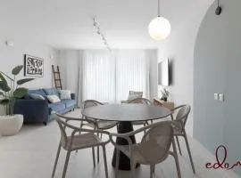 דירה משפתית מרווחת במתחם סי סייד- By Edomlux