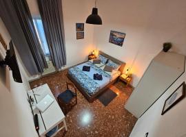 Eva Capital Guest House, bed and breakfast en Vitinia