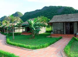 Whisper Nature Bungalow & Resort, complexe hôtelier à Cat Ba
