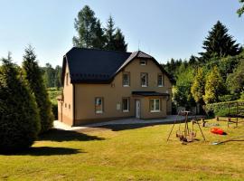 Vila Vlčí Hora, chalet i Krásná Lípa